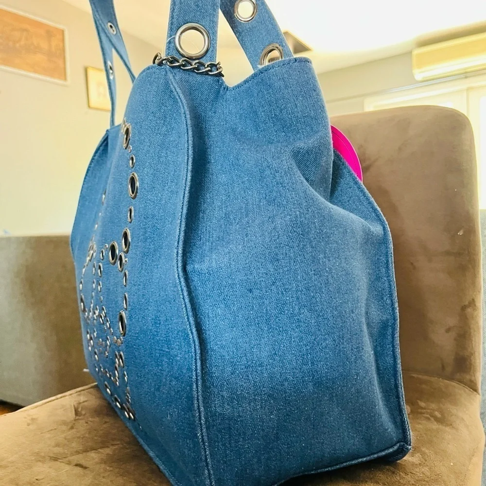 Betsey Johnson skull denim tote bag xl - Picture 8 of 9